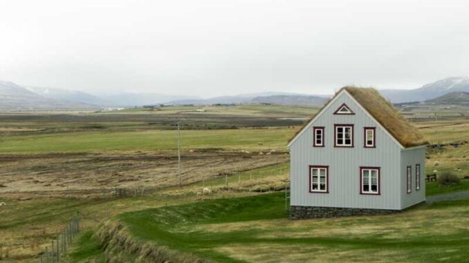 iceland-219182_1920
